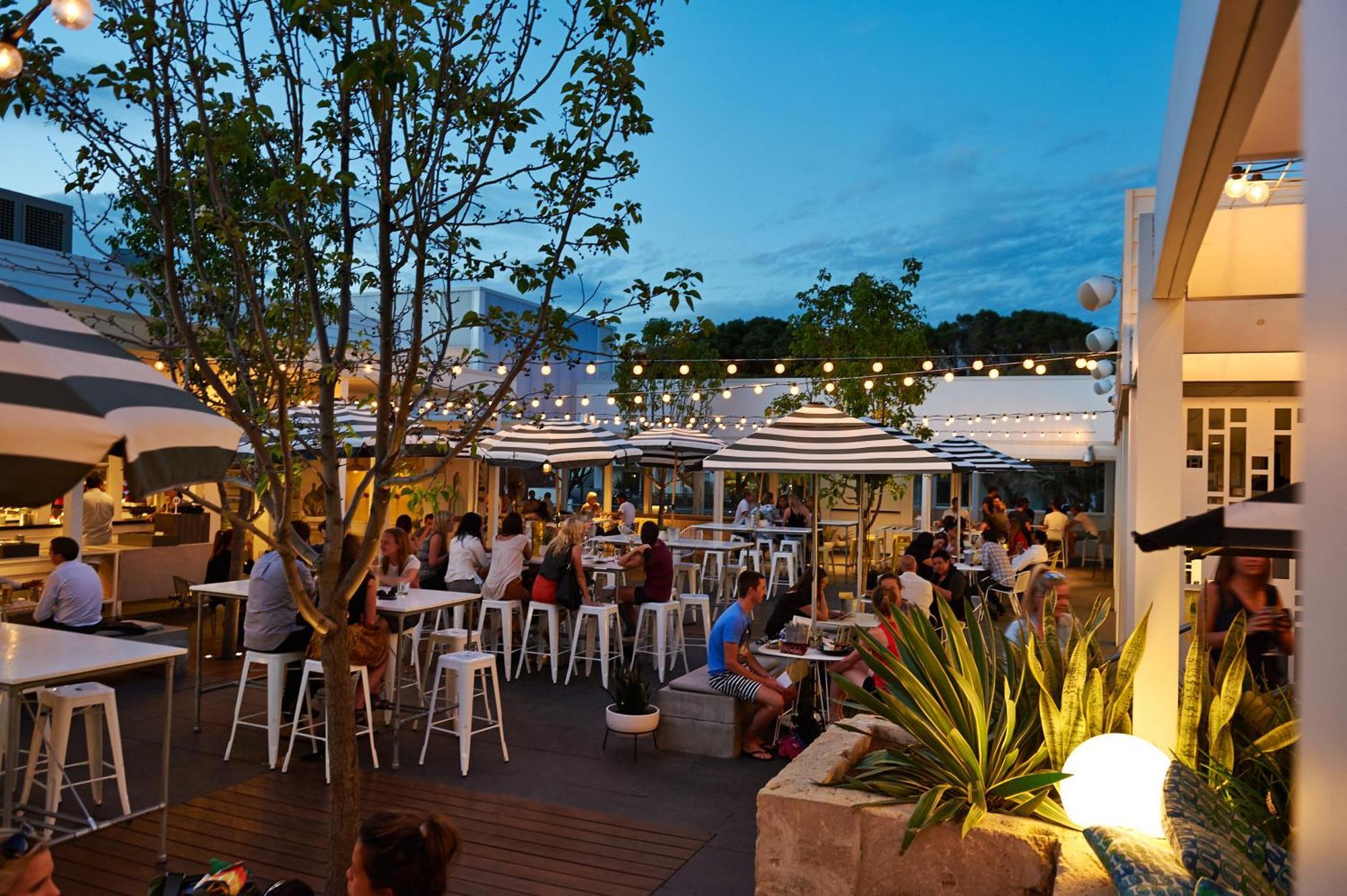 Cottesloe Beach Hotel Perth Exterior foto